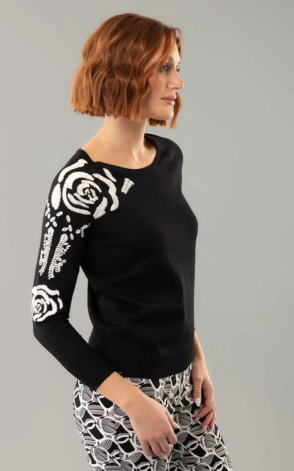 1159481 Alexis Long Sleeve Sweater