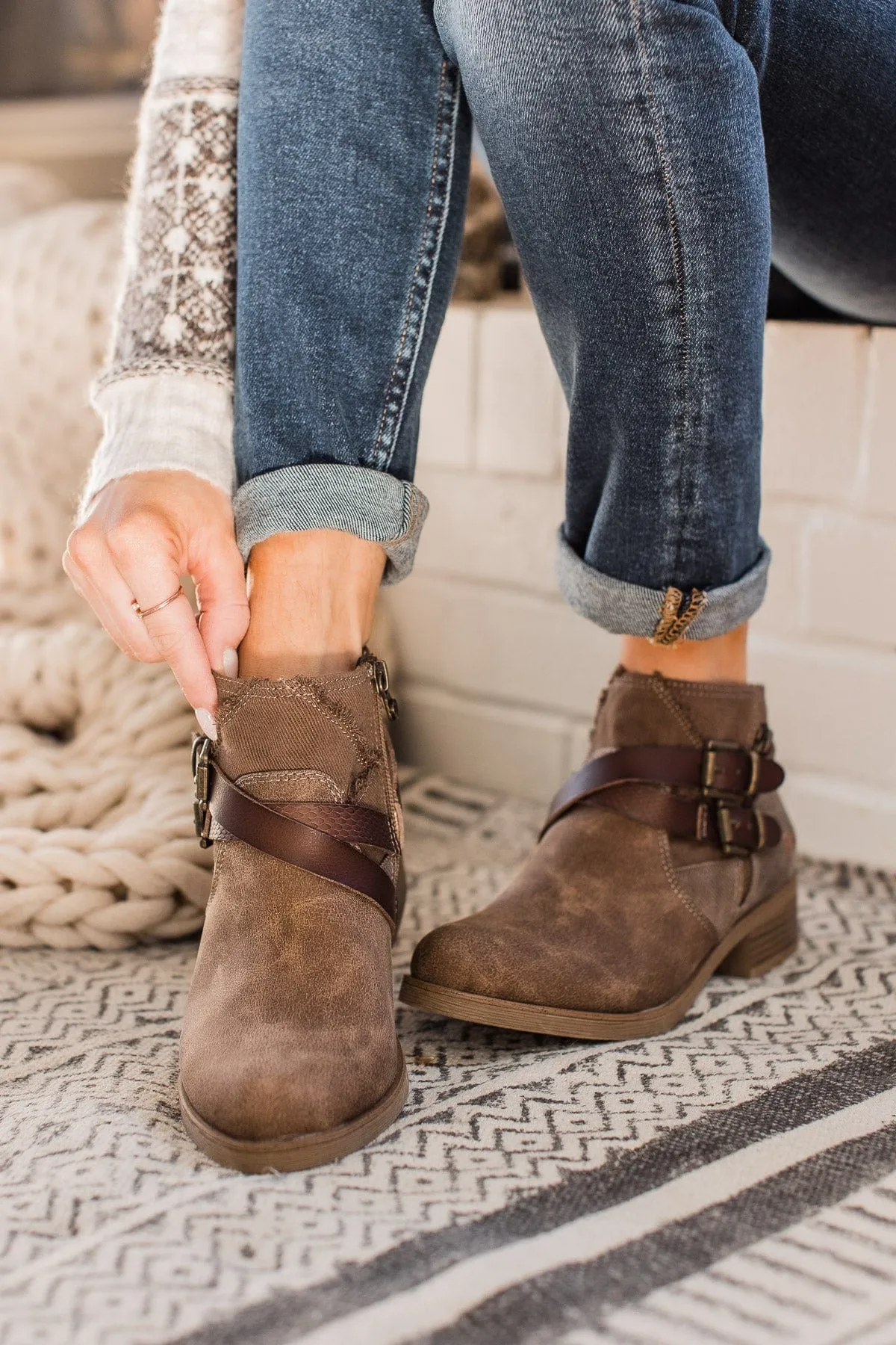 Blowfish Vanya Booties- Taupe Prospector