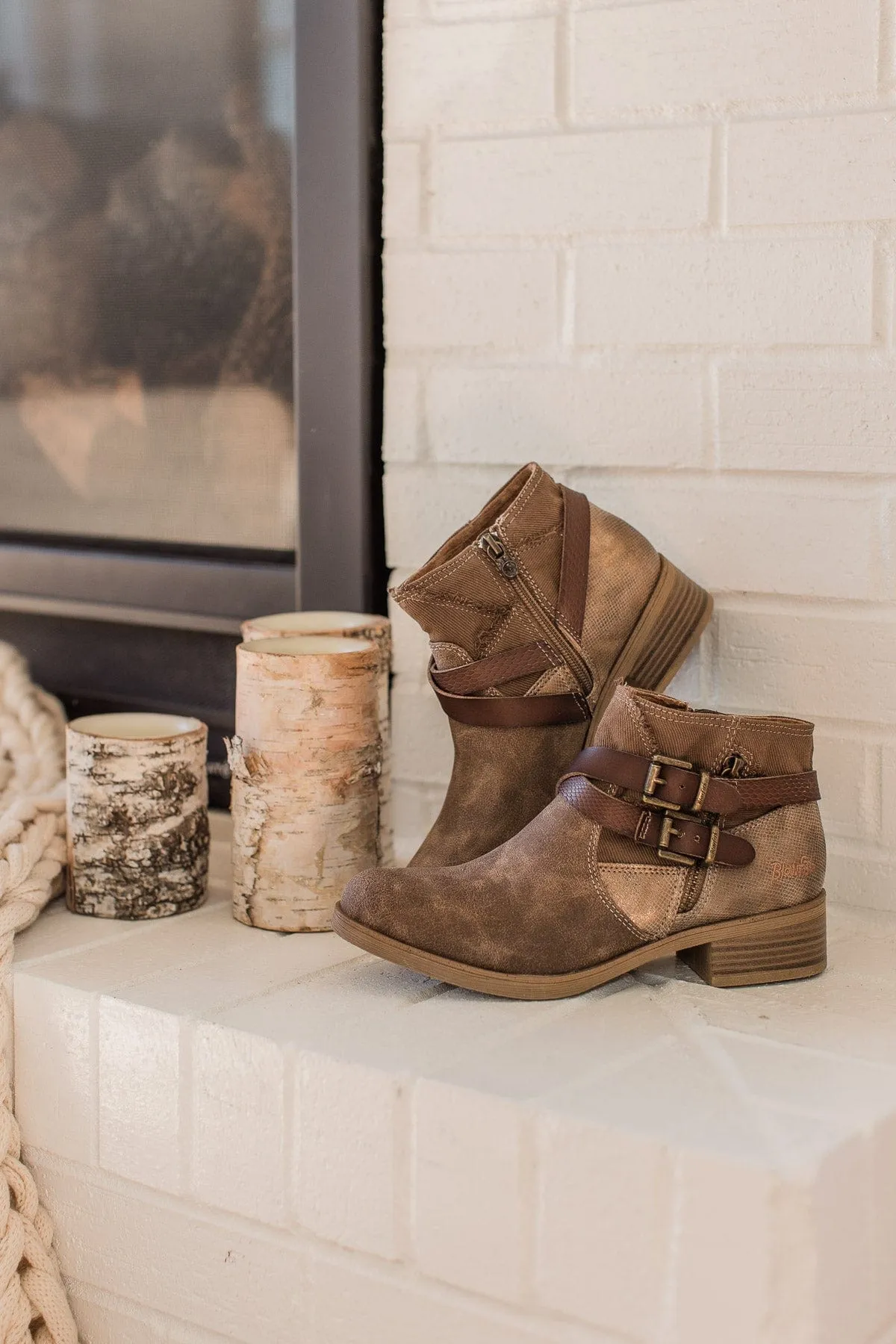 Blowfish Vanya Booties- Taupe Prospector