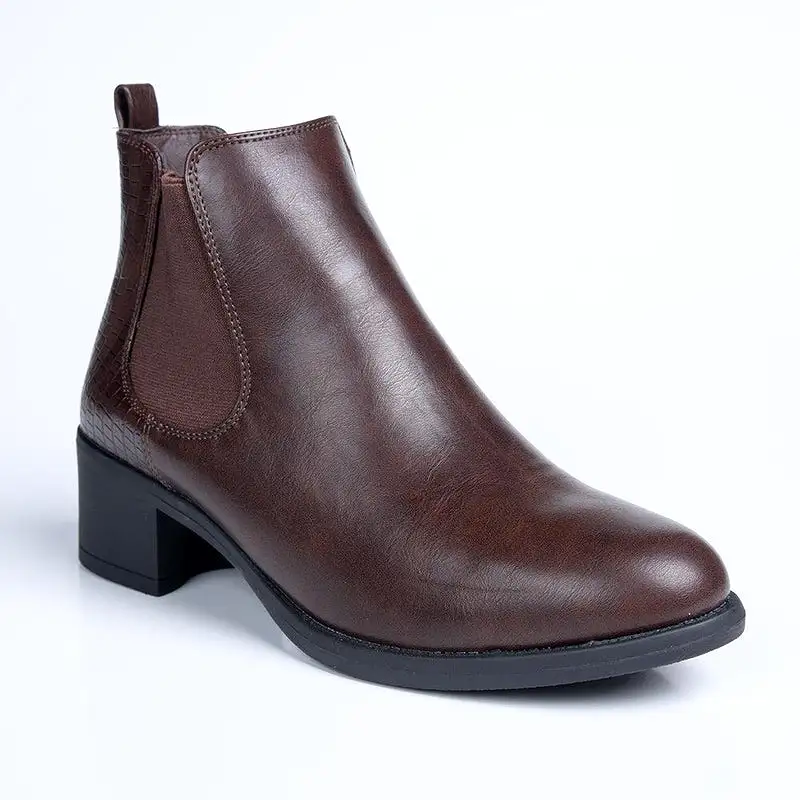 Madison Ali Gusset Boot- Chocolate