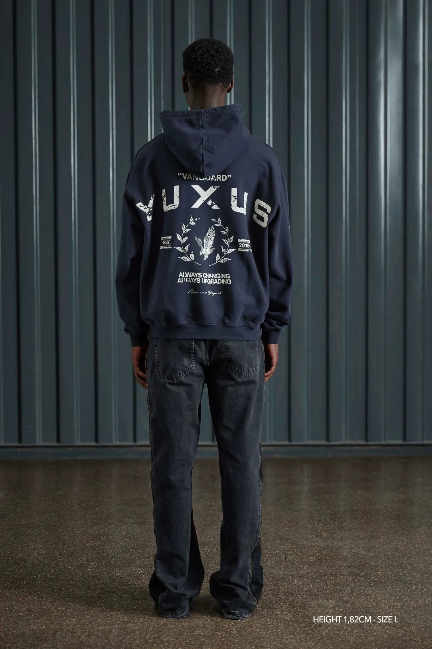 NAUTILUS VANGUARD HOODIE