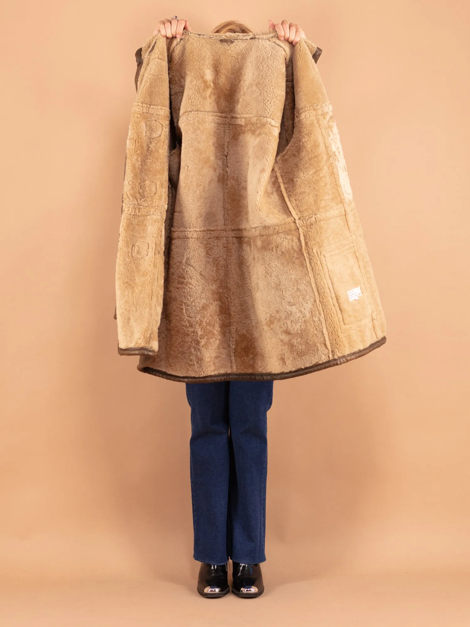 Vintage 70's Women Hooded Sheepskin Coat in Brown