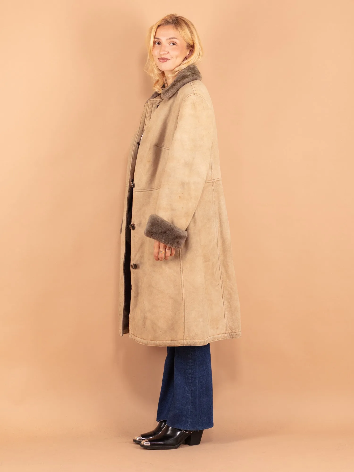 Vintage 70's Women Sheepskin Coat in Beige