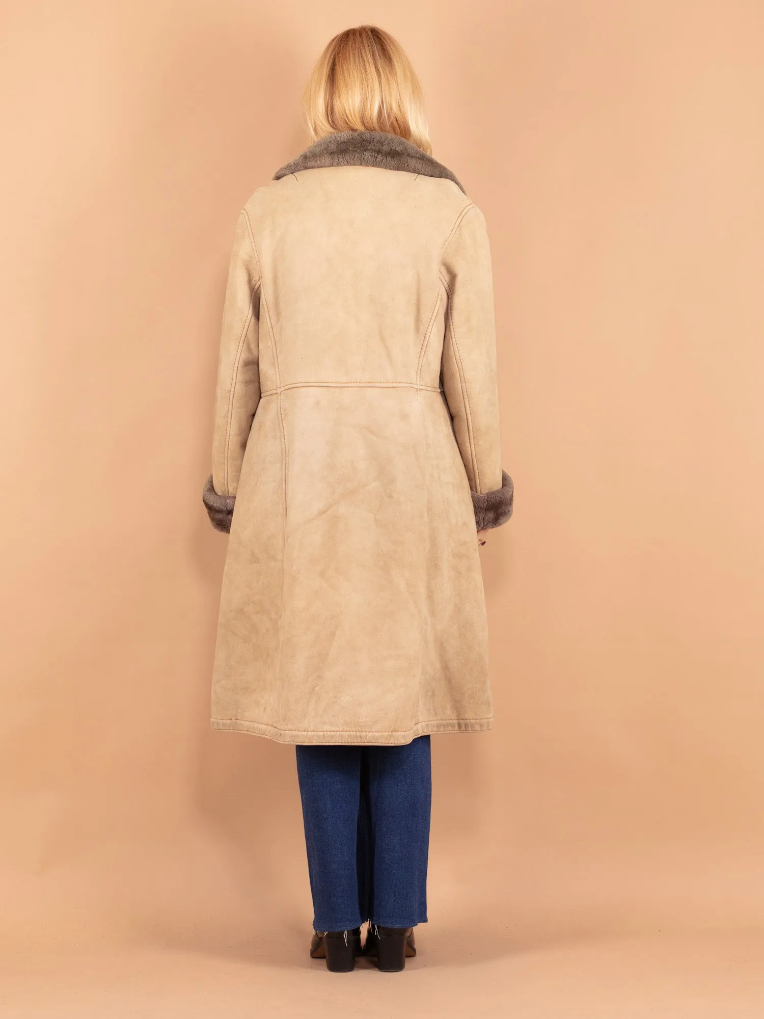 Vintage 70's Women Sheepskin Coat in Beige