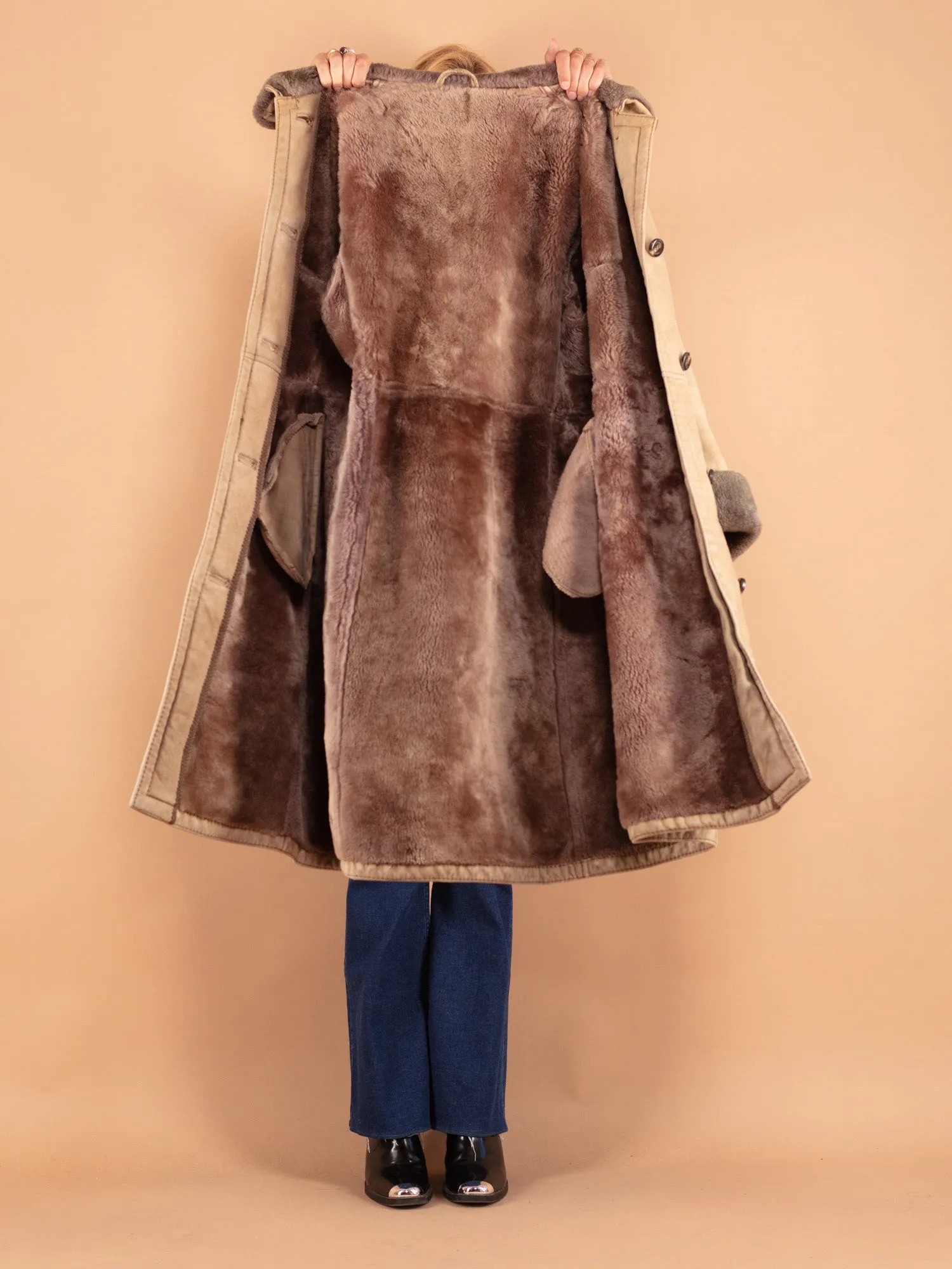 Vintage 70's Women Sheepskin Coat in Beige