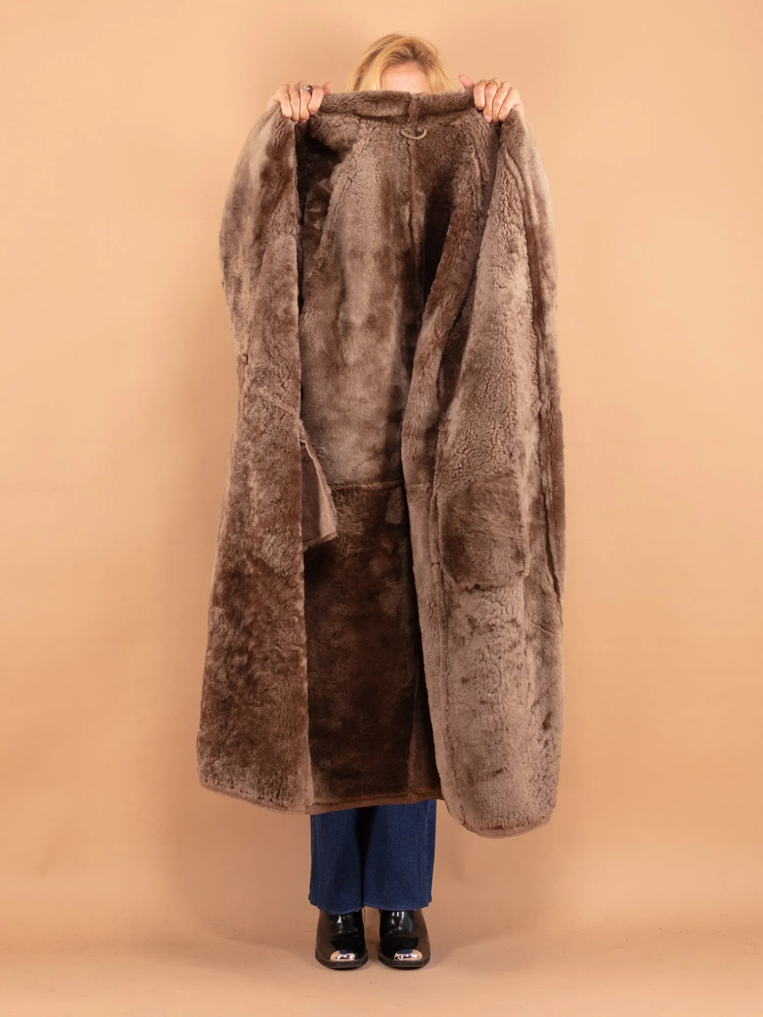 Vintage 80's Women Sheepskin Shearling Coat in Brown