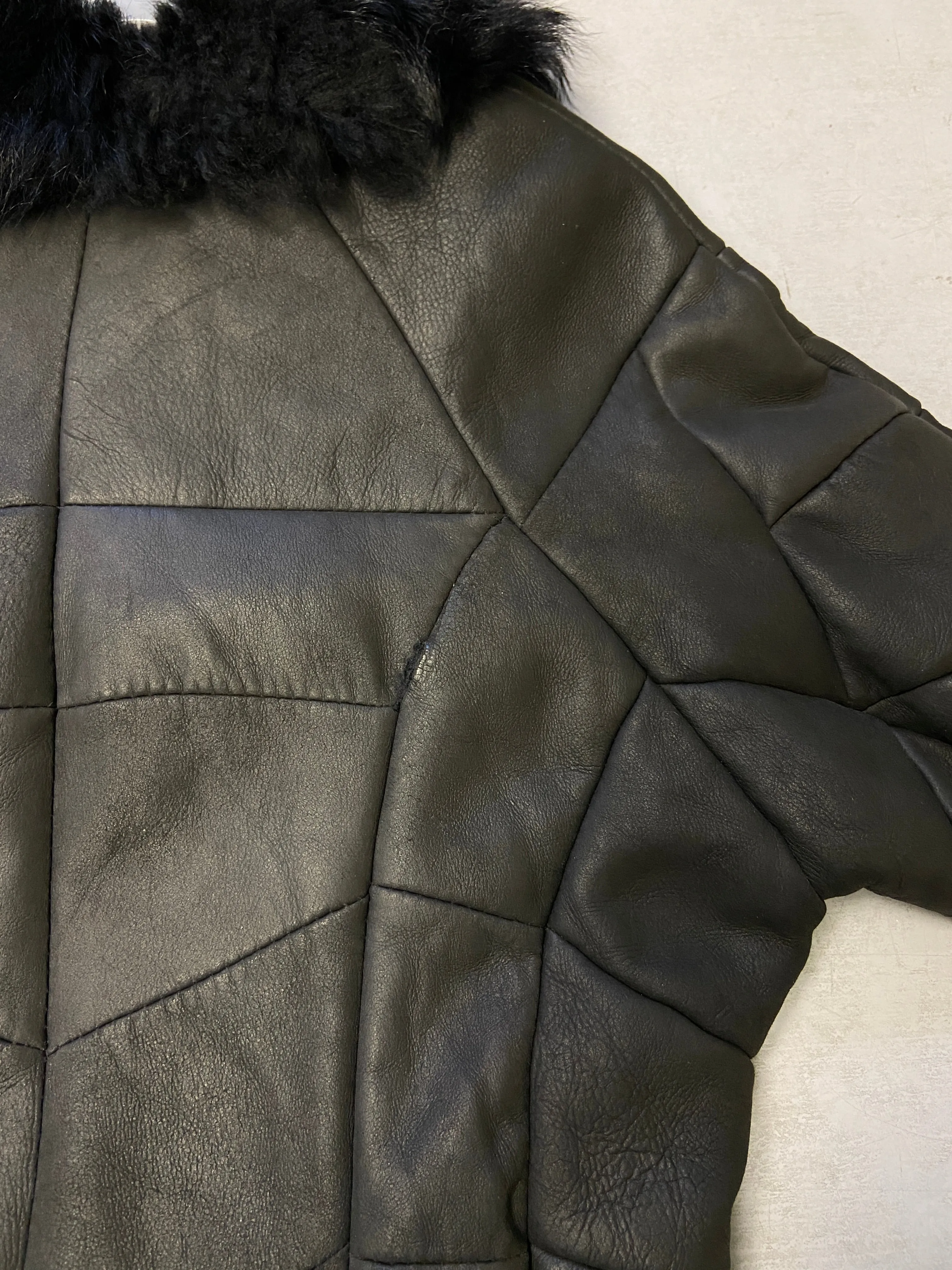 Vintage 90's Women Sheepskin Shearling Coat in Black