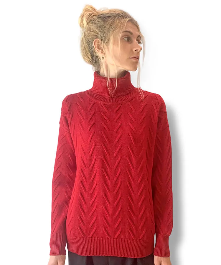 Women’s herringbone sweater