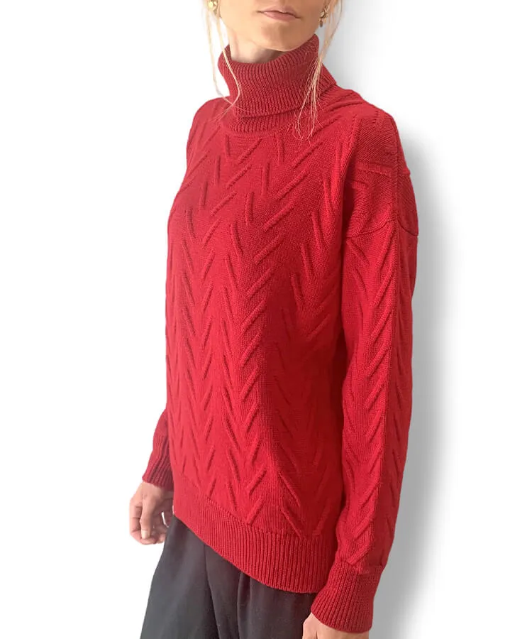 Women’s herringbone sweater